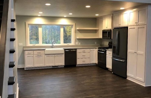 Egg Harbor House | PEACEFUL SECLUDED BRAND-NEW CUSTOM-BUILT DOOR COUNTY RETREAT IN EGG HARBOR