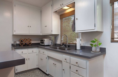 Citrus Grove Condo | Peaceful Stand-alone Hideaway