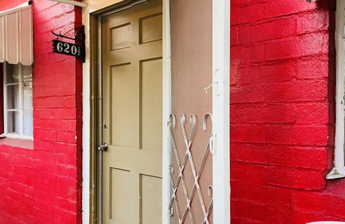 Highland Park Apartment | Peaceful Stay in Historic Rancho Garvanza