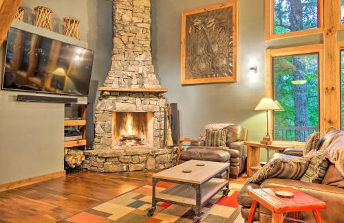 Brevard House | Peaceful Stony Point Getaway with Hot Tub and Views!