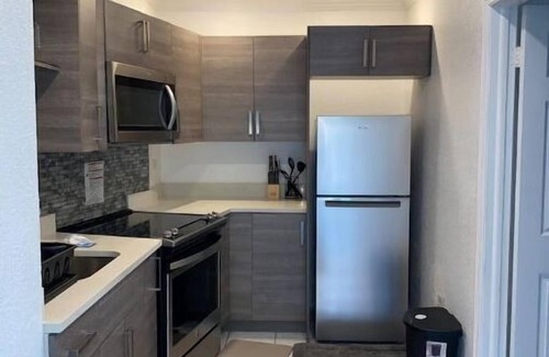 Bodden Town House | Peaceful Village surrounded by nature and close to restaurants and beaches