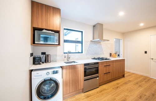 Lake Tekapo Apartment | peaceful/warm/family friendly/2bedroom2bathroom/kingbed/unitB