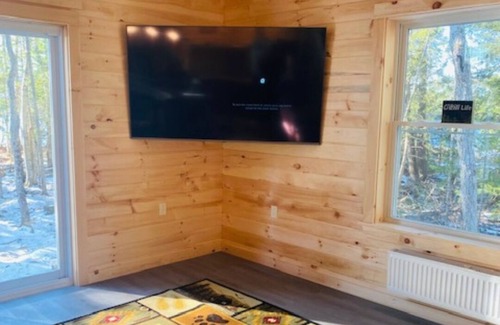 Lincoln House | Peaceful Waterfront Home located on Mattanawcook Pond, Lincoln Maine