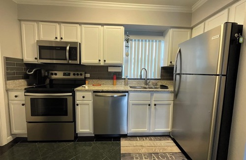 Socastee Condo | Peaceful Waterway Oasis on ICW with Pool, Short drive to all local attractions