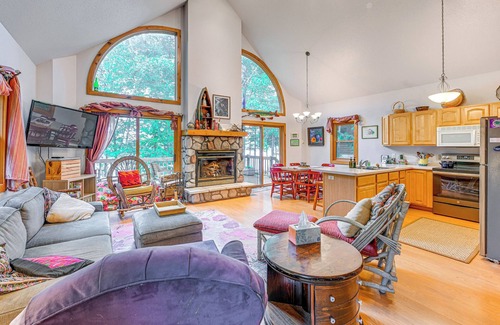 Lac du Flambeau Cabin | Peaceful White Sand Lake House w/Dock & Deck!