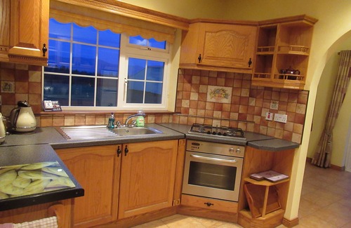Caragh Cottage | Peaceful with spectacular views of Ring of Kerry on the Wild Atlantic Way,WIFI