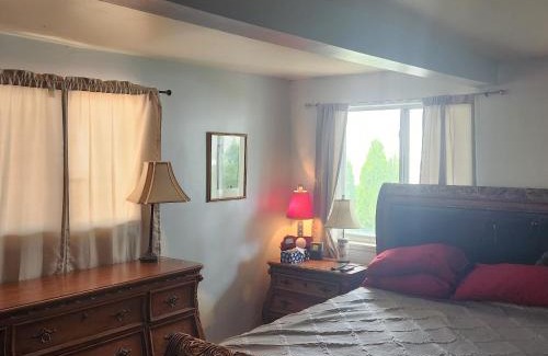 Almont Apartment | Peacehouse