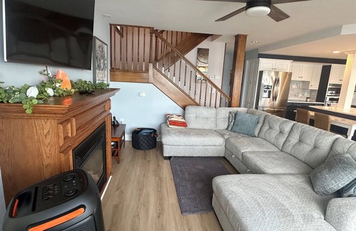 Cooperstown - Otsego Lake House | Peach Sky Haven*Luxury Lakefront on Canadarago*