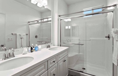 Mira Loma Condo | Peacock Court Sanctuary