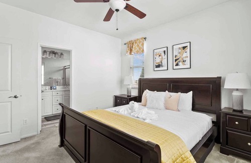 Mira Loma Condo | Peacock Court Sanctuary