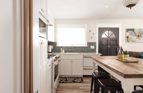 Paso Robles House | Peacock on Park! 3 Bedroom Downtown Paso Robles