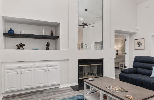 Ocala House | Peacock Paradise