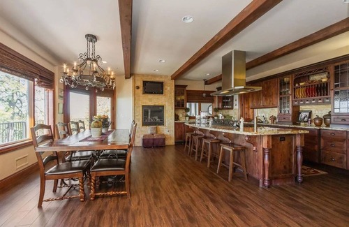 Sierra Cedars Cabin | Peak of Perfection at Bretz Mountain III
