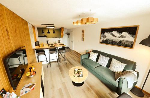 Ovronnaz Apartment | Peak view - 4 persons