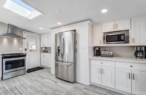 West Colorado Springs House | PeakView Family Lux! Man Cave, Hot Tub & BBQ