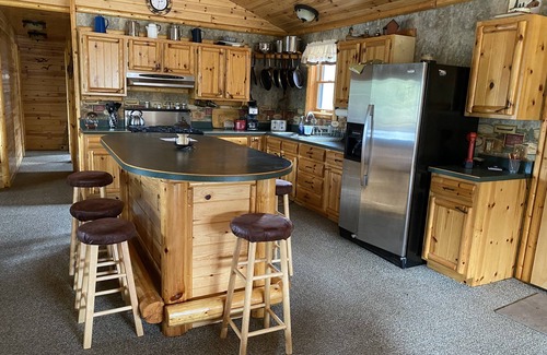 McMillan Cabin | Peanut Gallery where memories are made. Now with high-speed internet!