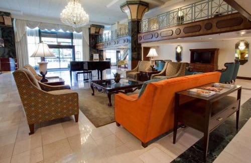 Downtown St. Louis Hotel | Pear Tree Inn St Louis Convention Center