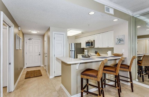 Navarre Beach Apartment | Pearl Breeze: Beachy 2 bed/2 bath located directly on majestic Navarre Beach!