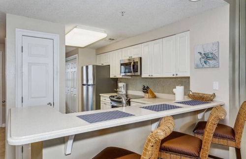 Navarre Beach Apartment | Pearl Breeze: Beachy 2 bed/2 bath located directly on majestic Navarre Beach!