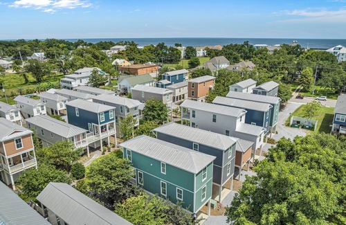 Pass Christian Cottage | Pearl Haven Beach cottage nestled in Pass Christian on the Mississippi Gulf n