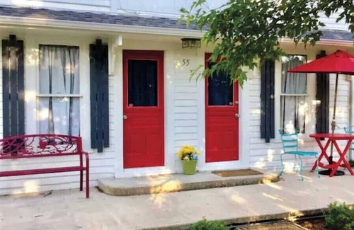 Eureka Springs Historic District House | Peas In A Pod Nightly Rental