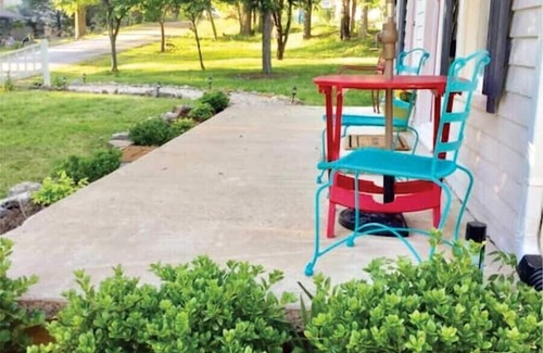 Eureka Springs Historic District House | Peas In A Pod Nightly Rental