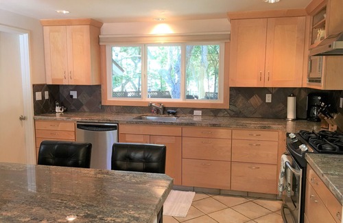 Del Monte Forest House | Pebble Beach Cottage, Walk To Beach & 17 Mile Drive