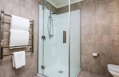 Napier Hotel | Pebble Beach Motor Inn