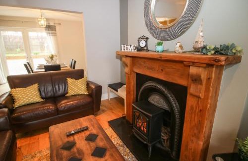 Kenmare House | Pebble Lodge