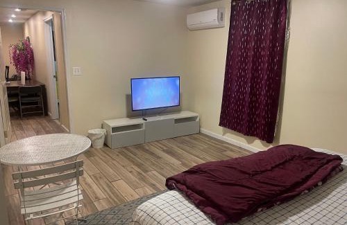 Ampere Apartment | Peculiar 96