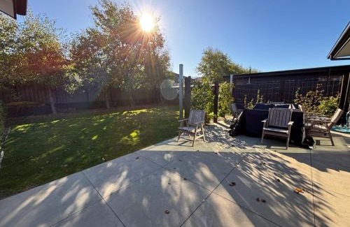 Lowburn House | Pedal and Play - Cromwell Holiday Home