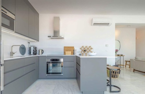Pedregalejo Apartment | PEDREGALEJO Beach & City Premium