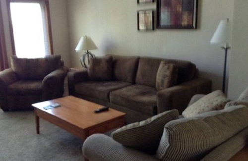 Clymer Condo | Peek'n Peak's Greenwood Forest 2BR Upper Condo