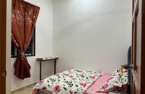 Serom House | Pelangi Highway Homestay Biru,A5