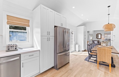 Pelican Bay House | Pelican Bay 14 -Luxury Home 5 min to Beach!