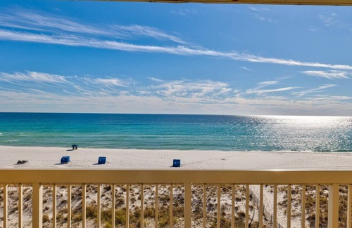 Destin Condo | Pelican Beach 0411 1 Bedroom Condo by Pelican Beach Management