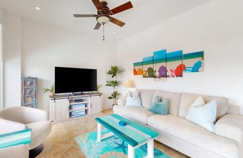 Galveston Apartment | Pelican Oasis