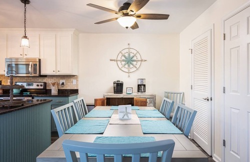 Kitty Hawk Condo | Pelican's Nook/King Bed/Community Pool-Tennis-PB