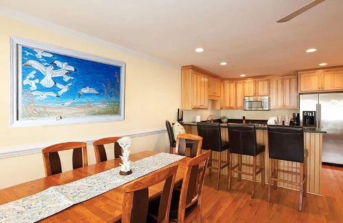 Kure Beach Condo | Pelican's Retreat - Just Steps to Beach, Pier, Dining, Parks