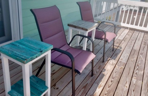 Kure Beach Condo | Pelican's Retreat - Just Steps to Beach, Pier, Dining, Parks