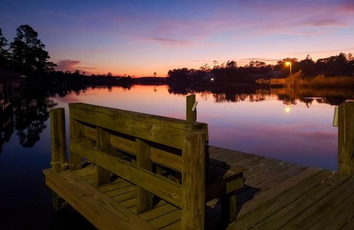 Oak House | Pelican Splash Retreat on Bon Secour River!