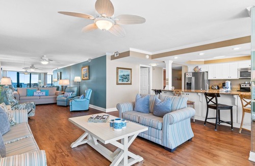 Holiday Beach Condo | Pelican Walk 408 Stay Gulf Front with FREE Chairs!