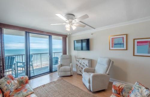 Wilmington Beach Apartment | Pelican Watch #801