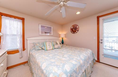 Sea Retreat House | Pelican Watch