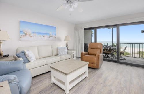 Sanibel Apartment | Pelicans Roost 304 condo