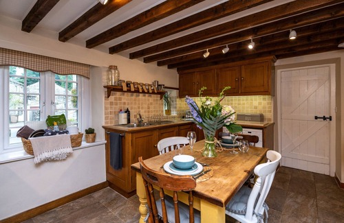 Threshfield Cottage | PEMBA COTTAGE, pet friendly, character holiday cottage in Threshfield