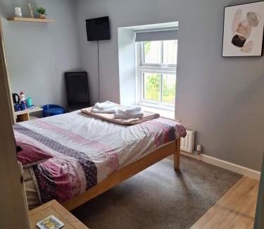 Grampound Bed & Breakfast | Penbetha House B&B