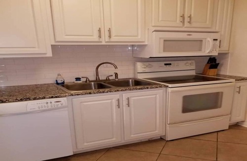 Eustis Apartment | Pendleton Park
