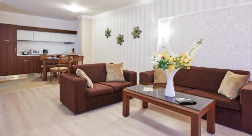 Pomorie Apartment | Penelopa Palace Apart Hotel & SPA