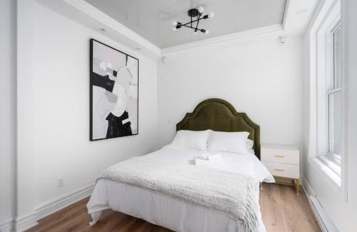 Golden Square Mile Hotel | Penfield Suites